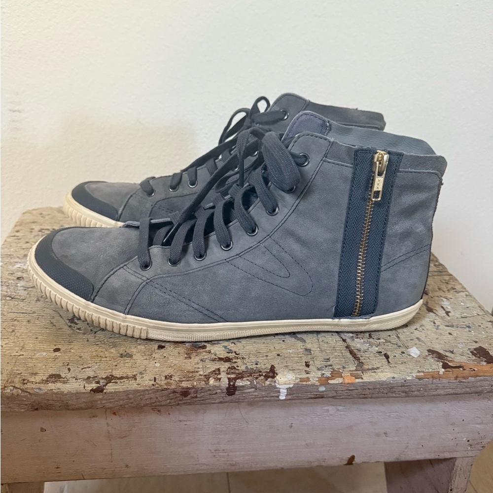 Women’s Tretorn Gray High-Top Sneakers with Zipper - 11